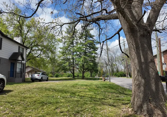 Photo 4 of Multi family home for sale at 208a E Palestine Ave, Madison, TN 37115 | MLS# 3542967 | Listing updated on 2026-09-07