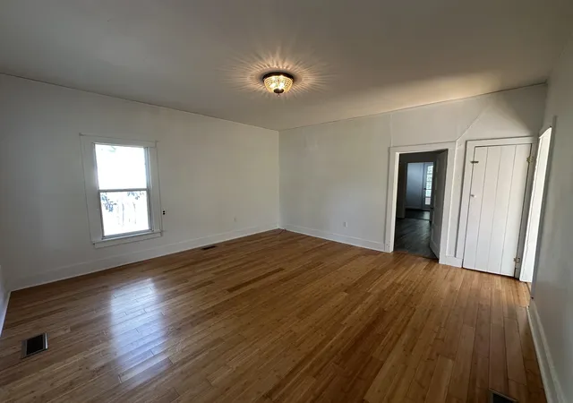 Photo 2 of Single family home for sale at 104 Knob Hl Rd, Dover, TN 37058 | MLS# 3546068 | Listing updated on 2026-09-14