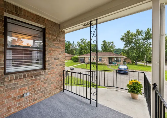 Photo 3 of Condo for sale at 352 Deer Lake Dr, Nashville, TN 37221 | MLS# 3546285 | Listing updated on 2026-09-17