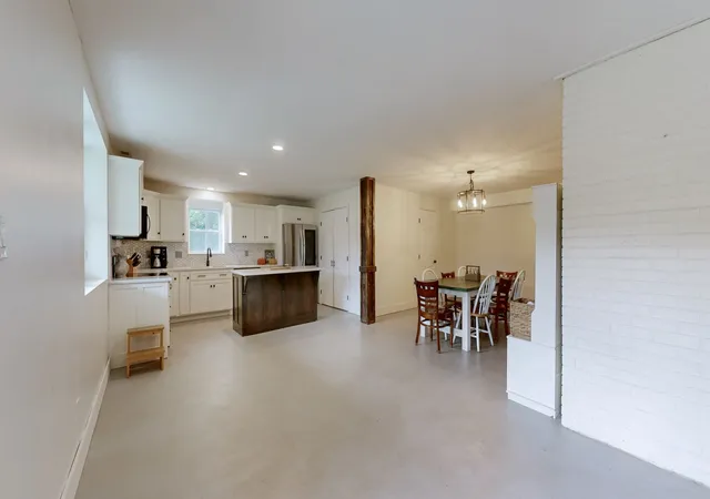 Photo 3 of Single family home for sale at 401 South Rd, Cottontown, TN 37048 | MLS# 3593560 | Listing updated on 2026-10-02
