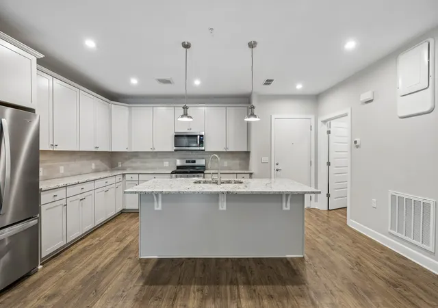 Photo 3 of Condo for sale at 141 Saundersville Rd #1105, Hendersonville, TN 37075 | MLS# 3547825 | Listing updated on 2026-09-14