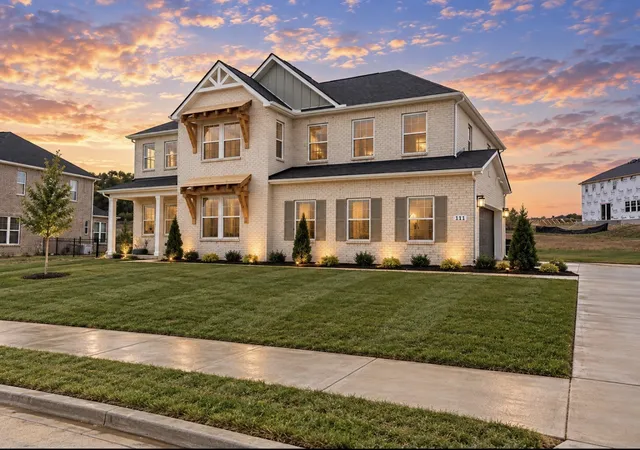 Photo 1 of Single family home for sale at 111 East Hl St, Mount Juliet, TN 37122 | MLS# 3543049 | Listing updated on 2026-10-04