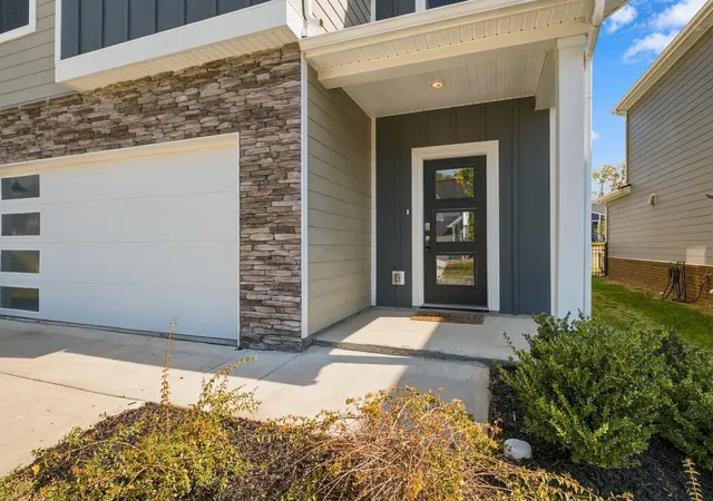 Photo 3 of Single family home for sale at 1164 Linn Cvs Ct, Gallatin, TN 37066 | MLS# 3611490 | Listing updated on 2026-10-05
