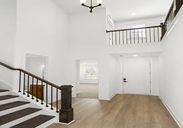 Photo 4 of Single family home for sale at 402 Downs Ln, Mount Juliet, TN 37122 | MLS# 3543069 | Listing updated on 2026-10-04