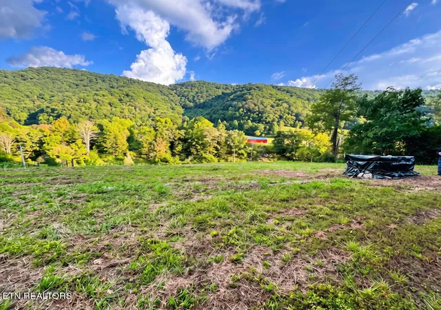 Photo 1 of Land for sale at 601 Vardy Blackwater Rd, Sneedville, TN 37869 | MLS# 3543056 | Listing updated on 2026-09-08