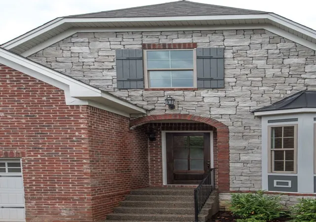 Photo 2 of Sale Pending at 961 Hunters Ln, Springfield, TN 37172 | MLS# 3545975 | Listing updated on 2026-10-30