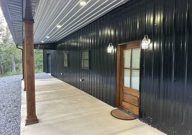 Photo 2 of Single family home for sale at 132 Eagle View Dr, Dover, TN 37058 | MLS# 3546010 | Listing updated on 2026-09-14