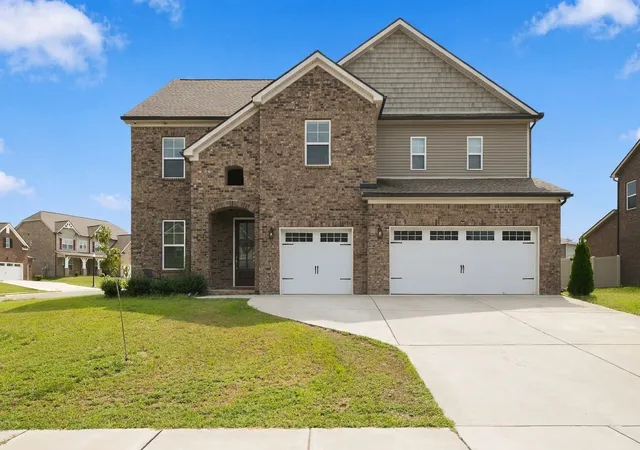 Single family home for sale at 901 Carnation Dr, Smyrna, TN 37167 | MLS# 3592137