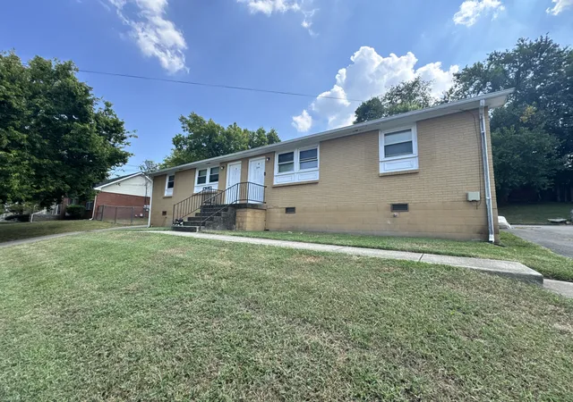 Listing Photo 4 - Condo for sale in building located at 3224 Spears Rd, Nashville, TN 37207