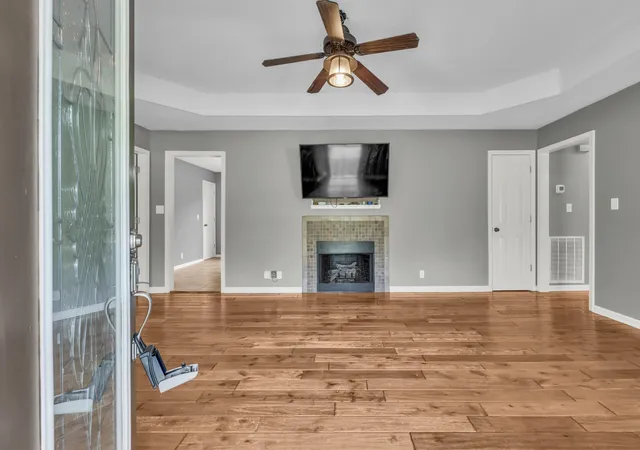 Photo 4 of Single family home for sale at 3736 Mcgregor Rd, Adams, TN 37010 | MLS# 3544205 | Listing updated on 2026-09-10