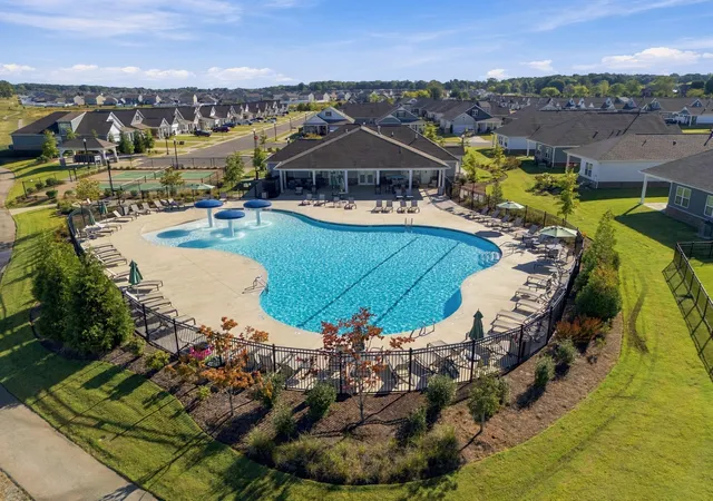 Photo 4 of Single family home for sale at 2240 Quinn Dr, White House, TN 37188 | MLS# 3603715 | Listing updated on 2026-10-05