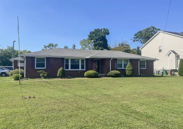 Photo 1 of Single family home for sale at 327 Wimpole Dr, Nashville, TN 37211 | MLS# 3592867 | Listing updated on 2026-09-16