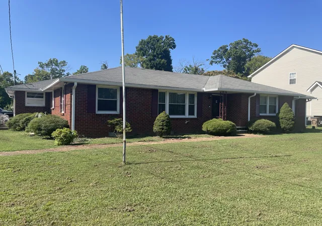 Photo 2 of Single family home for sale at 327 Wimpole Dr, Nashville, TN 37211 | MLS# 3592867 | Listing updated on 2026-09-16