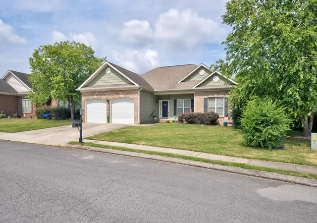 Photo 1 of Single family home for sale at 8189 Kaitlin Ln, Ooltewah, TN 37363 | MLS# 3543223 | Listing updated on 2026-09-14