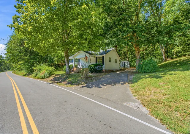 Photo 3 of Single family home for sale at 3590 Abednego Rd, Coopertown, TN 37073 | MLS# 3545089 | Listing updated on 2026-09-29