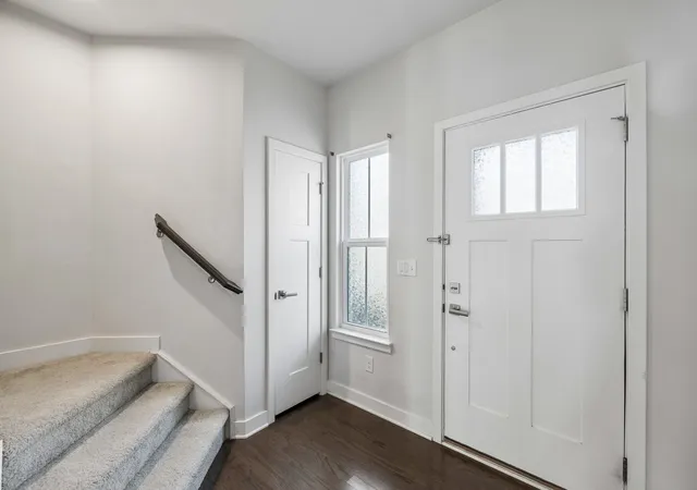 Photo 3 of Townhouse for sale at 266 Dartmoor Pl, Goodlettsville, TN 37072 | MLS# 3545529 | Listing updated on 2026-09-12