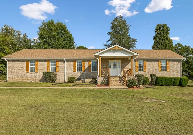 Photo 1 of Single family home for sale at 1825 Bethbirei Rd, Lewisburg, TN 37091 | MLS# 3543696 | Listing updated on 2026-09-30