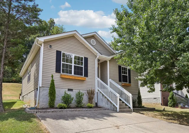 Photo 1 of Single family home for sale at 677 Belgium Dr, Hermitage, TN 37076 | MLS# 3545011 | Listing updated on 2026-10-08