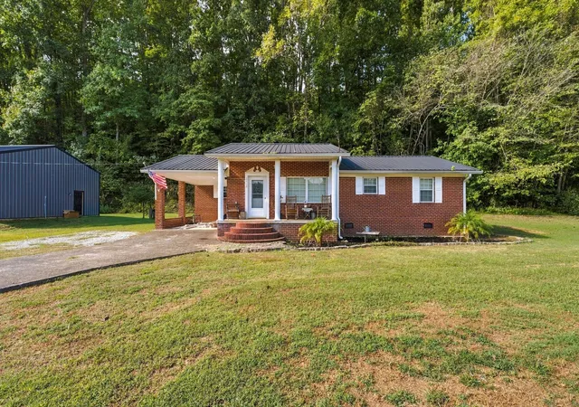 Single family home for sale at 2828 Railroad Bed Rd, Iron City, TN 38463 | MLS# 3602311