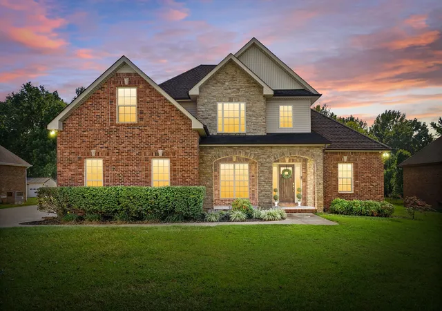 Photo 1 of Single family home for sale at 4244 Sango Rd, Clarksville, TN 37043 | MLS# 3546655 | Listing updated on 2026-10-08