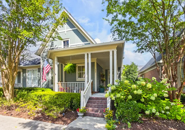 Photo 4 of Single family home for sale at 524 Ardmore Pl, Franklin, TN 37064 | MLS# 3593607 | Listing updated on 2026-10-20