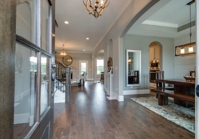 Photo 2 of Single family home for sale at 8 Elissa Pl, Hendersonville, TN 37075 | MLS# 3612700 | Listing updated on 2026-10-30