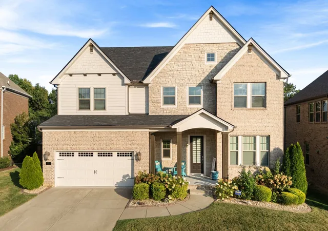 Photo 1 of Sale Pending at 11 Elliott Cir, Mount Juliet, TN 37122 | MLS# 3546691 | Listing updated on 2026-10-02