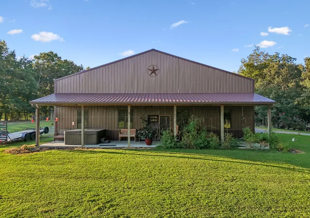 Photo 3 of Single family home for sale at 841 Todd Rd, Woodbury, TN 37190 | MLS# 3545803 | Listing updated on 2026-10-07