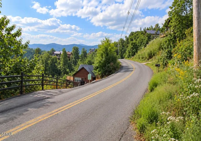 Land for sale at 616 Wiley Oakley Dr, Gatlinburg, TN 37738 | MLS# 3544075