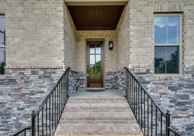 Photo 3 of Single family home for sale at 3 Elissa Pl, Hendersonville, TN 37075 | MLS# 3612673 | Listing updated on 2026-10-30
