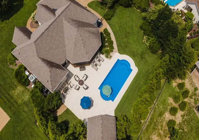 Photo 4 of Single family home for sale at 107 Meadowlake Dr, Gallatin, TN 37066 | MLS# 3545369 | Listing updated on 2026-10-03