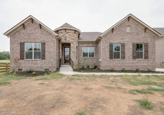 Single family home for sale at 5 Elissa Pl, Hendersonville, TN 37075 | MLS# 3612510