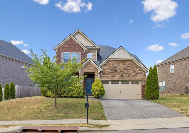 Photo 1 of Single family home for sale at 5032 Napoli Dr, Mount Juliet, TN 37122 | MLS# 3547233 | Listing updated on 2026-09-12