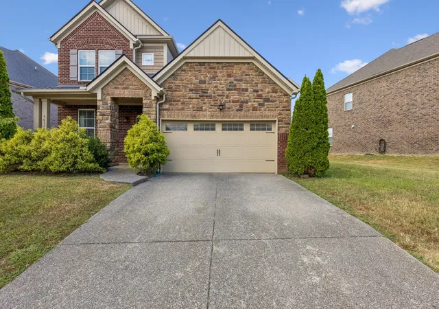 Photo 2 of Single family home for sale at 5032 Napoli Dr, Mount Juliet, TN 37122 | MLS# 3547233 | Listing updated on 2026-09-12