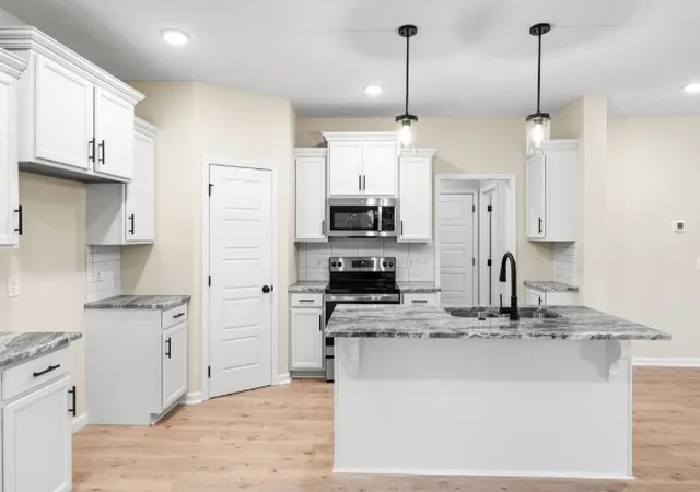 Photo 1 of Single family home for sale at 349 Wesson Dr, Clarksville, TN 37043 | MLS# 3544363 | Listing updated on 2026-10-10