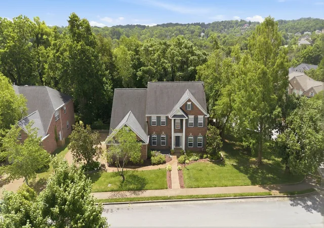 Photo 1 of Single family home for sale at 7001 Stone Run Dr, Nashville, TN 37211 | MLS# 3592866 | Listing updated on 2026-09-16