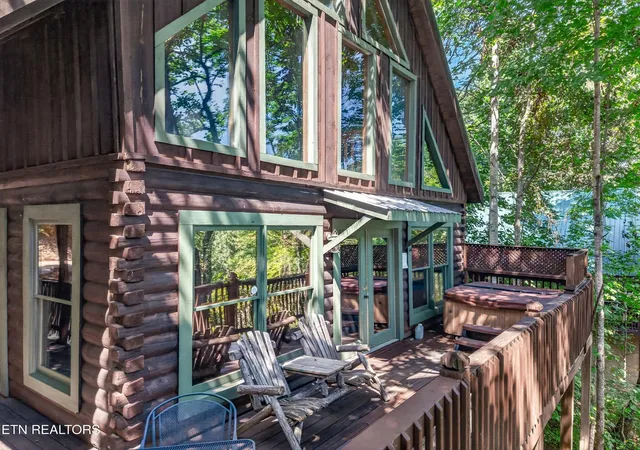 Photo 3 of Single family home for sale at 550 Wildwood Forest Way #5, Sevierville, TN 37876 | MLS# 3544219 | Listing updated on 2026-10-26