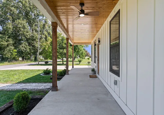 Photo 3 of Single family home for sale at 107 Shady St, Summertown, TN 38483 | MLS# 3544310 | Listing updated on 2026-10-06