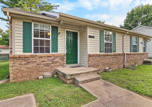 Photo 4 of Multi family home for sale at 636 R S Bradley Blvd, Clarksville, TN 37042 | MLS# 3544296 | Listing updated on 2026-10-01