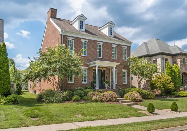 Photo 3 of Single family home for sale at 2921 Paper Ml Brg Rd, Thompsons Station, TN 37179 | MLS# 3545848 | Listing updated on 2026-10-07