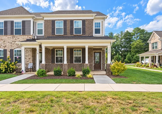 Photo 1 of Sale Pending at 326 Lydia Dr, Murfreesboro, TN 37128 | MLS# 3546480 | Listing updated on 2026-10-29