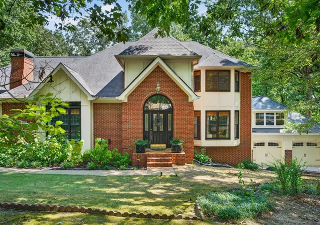Photo 4 of Single family home for sale at 9030 Finney Point Dr, Ooltewah, TN 37363 | MLS# 3544302 | Listing updated on 2026-10-06