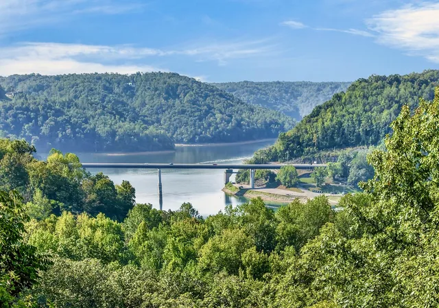 Photo 3 of Single family home for sale at 587 Ridge Top Rd, Sparta, TN 38583 | MLS# 3545136 | Listing updated on 2026-09-28