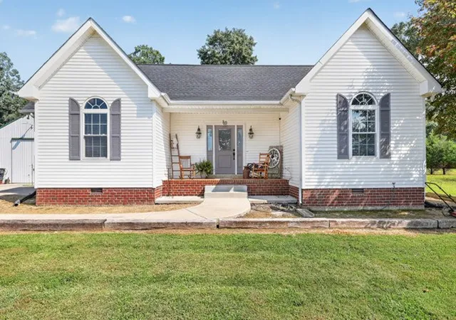 Photo 1 of Single family home for sale at 2318 Dobbins Pike, Portland, TN 37148 | MLS# 3544328 | Listing updated on 2026-09-14