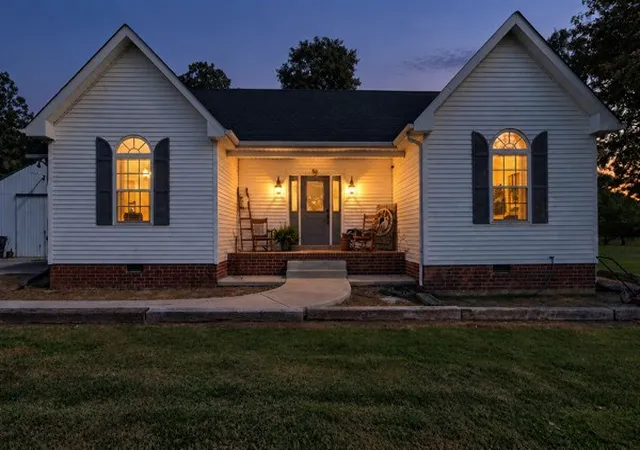 Photo 2 of Single family home for sale at 2318 Dobbins Pike, Portland, TN 37148 | MLS# 3544328 | Listing updated on 2026-09-14