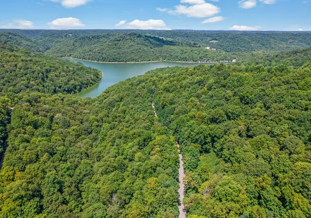 Photo 4 of Land for sale at 0 Shoreside Dr, Smithville, TN 37166 | MLS# 3547785 | Listing updated on 2026-09-14