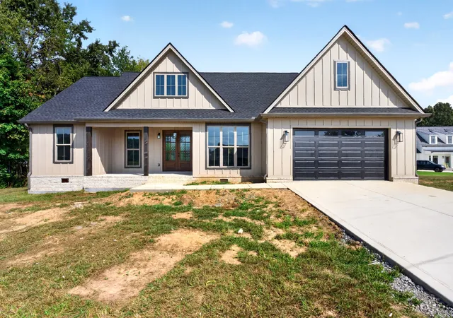 Photo 2 of Single family home for sale at 182 Red Oak Ln, Monroe, TN 38573 | MLS# 3544370 | Listing updated on 2026-10-02