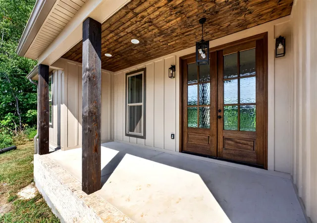 Photo 3 of Single family home for sale at 182 Red Oak Ln, Monroe, TN 38573 | MLS# 3544370 | Listing updated on 2026-10-02