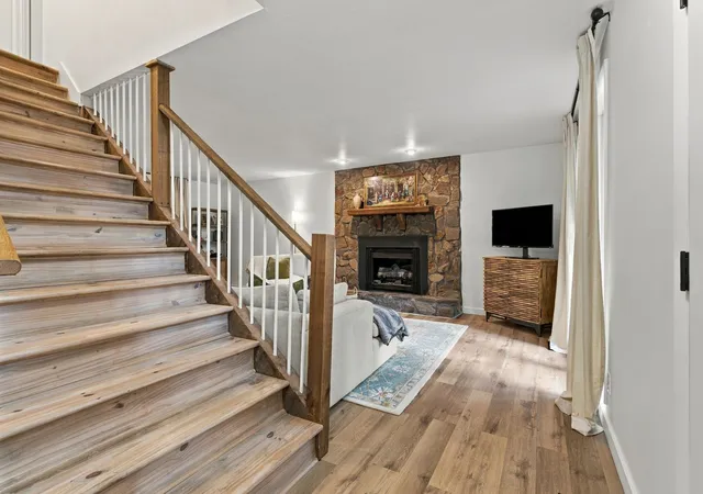 Photo 3 of Single family home for sale at 2551 Distillery Rd, Greenbrier, TN 37073 | MLS# 3593881 | Listing updated on 2026-09-29