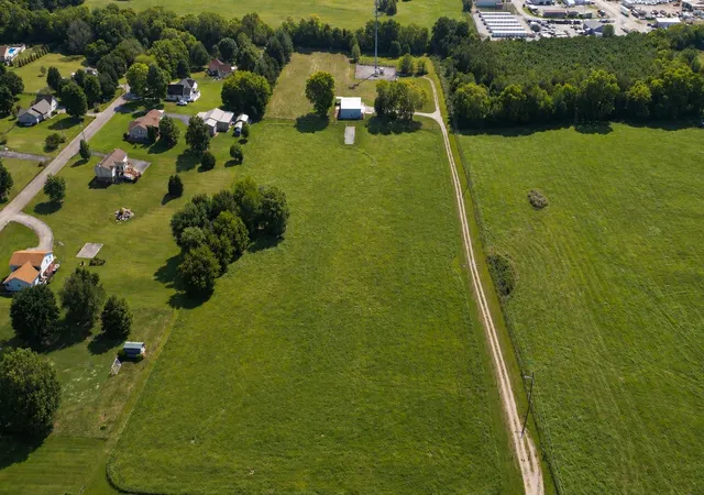 Land for sale at 3017 Abigail Ln, Columbia, TN 38401 | MLS# 3544404